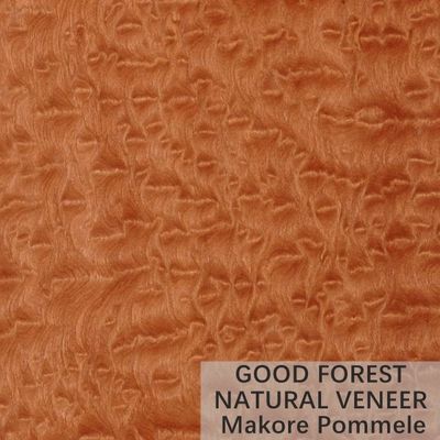 สี Makore ไม้วีเนียร์ไม้ธรรมชาติ Crown Cut Grain Customized Service