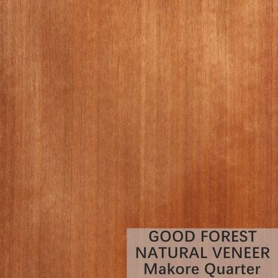 สี Makore ไม้วีเนียร์ไม้ธรรมชาติ Crown Cut Grain Customized Service