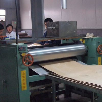 ไม้วีเนียร์ไม้วีเนียร์ไม้โอ๊คสีขาวแต่งแฟนซี H7036 Slice Cut For Door and Windows ISO