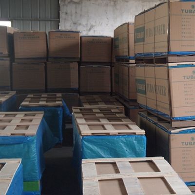 ชิ้นตัดฟันเนอร์ไม้ Oak เหรียญเงินที่ปรับปรุงความยาว 2500-3100mm สามารถปรับปรุงได้สําหรับผนัง