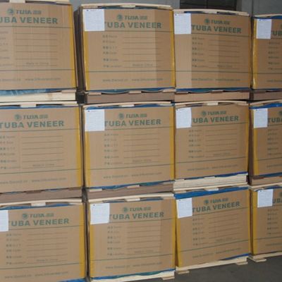 Recon Wenge Wood Veneer ความหนาเส้นละเอียด 0.15-1.8 มิลลิเมตร Fleeced Back สําหรับประตูและหน้าต่างภายใน