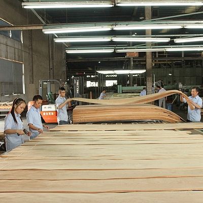 เฟอร์นิเจอร์ / เครื่องดนตรี แอฟริกา Natural Bubinga Wood Veneer Swirl Grain 0.5mm