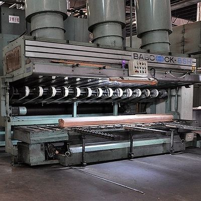 มนุษย์ทําไม้ Veneer ทอง Maple Burl 640-1280mm G.MB-X8008 Fleeced หลังสําหรับภายในรถ