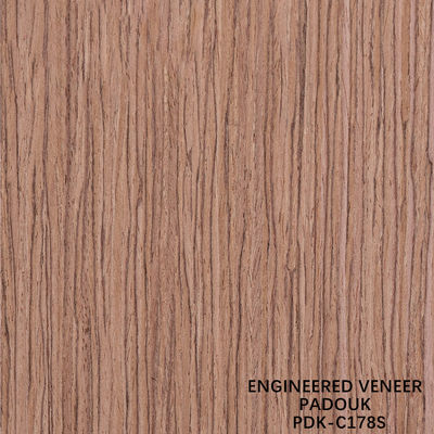 การออกแบบไม้ Veneer Padouk สายตรงเมล็ดสไลส์ตัดเทคนิคความหนา 0.5mm สําหรับหน้ากระเป๋า