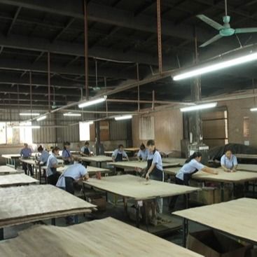 ไม้วีเนียร์วิศวกรรมลายไข่มุกสีน้ำตาล X6003 ดีไซน์ใหม่ ขนาดมาตรฐาน 2500*640 มม. สำหรับแผ่นวีเนียร์หน้าเฟอร์นิเจอร์