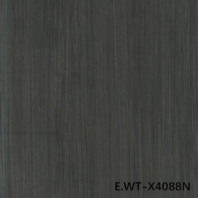 ผนังไม้ที่ได้รับการออกแบบสูง ญี่ปุ่น European Walnut E.WT-X4088N Quarter Cut Straight Dark Brown E0 เกรดสําหรับโรงงานตู้