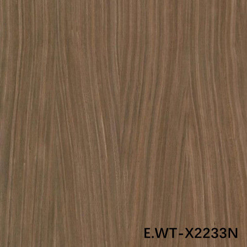ผงไม้ที่ได้รับการออกแบบสูง ญี่ปุ่น European Walnut E.WT-X2233N Quarter Cut Straight Grain 0.6mm สําหรับรถยนต์ภายใน OEM